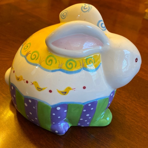 Bunny Rabbit Ceramic Piggy Bank. Hand painted exquisite detailing. - Picture 2 of 7